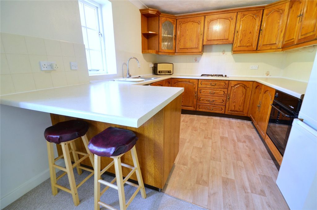 Property photo 2 of 15 Kitchen