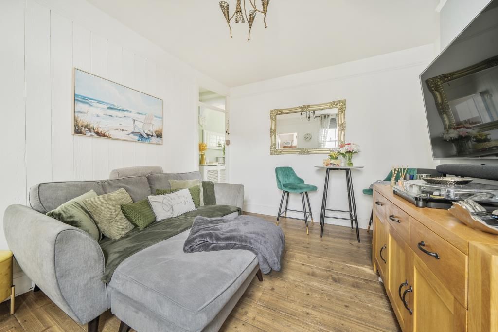 Property photo 2 of 19 Reception