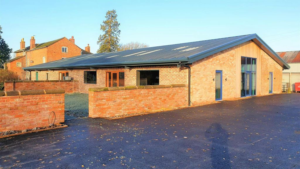 Property photo 3 of 12 3.Jpg