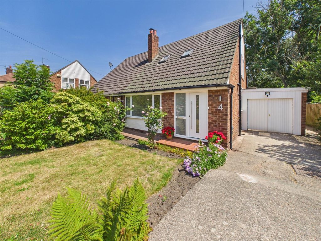 Property photo 1 of 52 Cam03844G0-Pr0493-Still055.Jpg