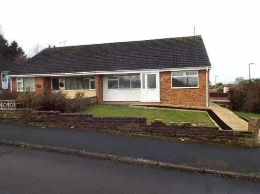 Property photo 1 of 6