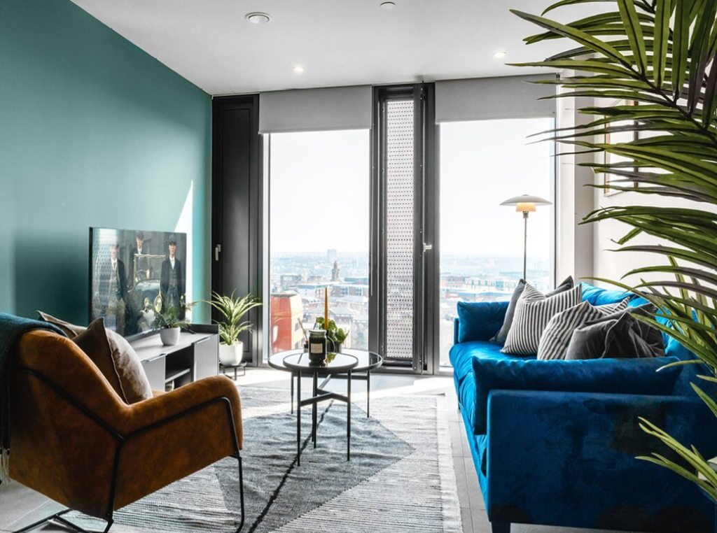 Property photo 2 of 13