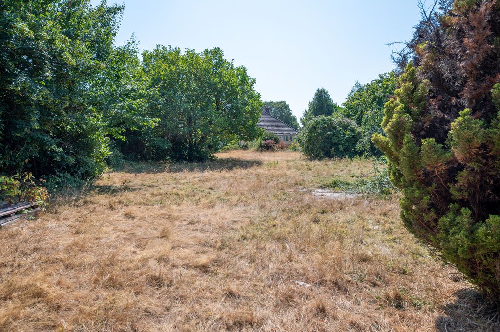 Property photo 2 of 18 Photo 26