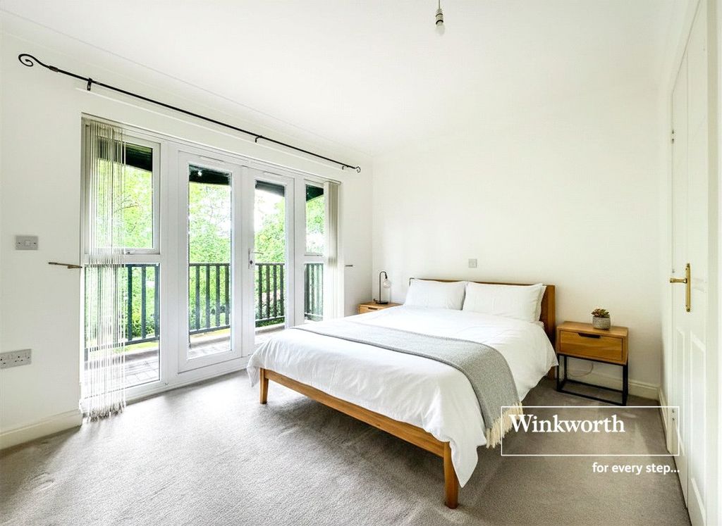 Additional image 6 of 2 bed flat for saleWhincroft Close, Ferndown, Dorset BH22