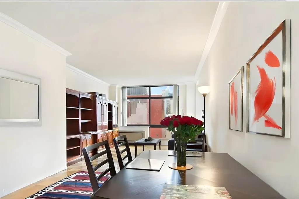 Property photo 3 of 6 <Alttext/>