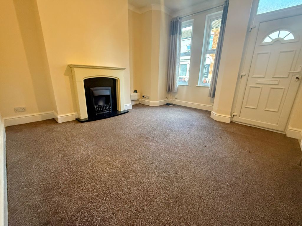 Property photo 2 of 9 Image