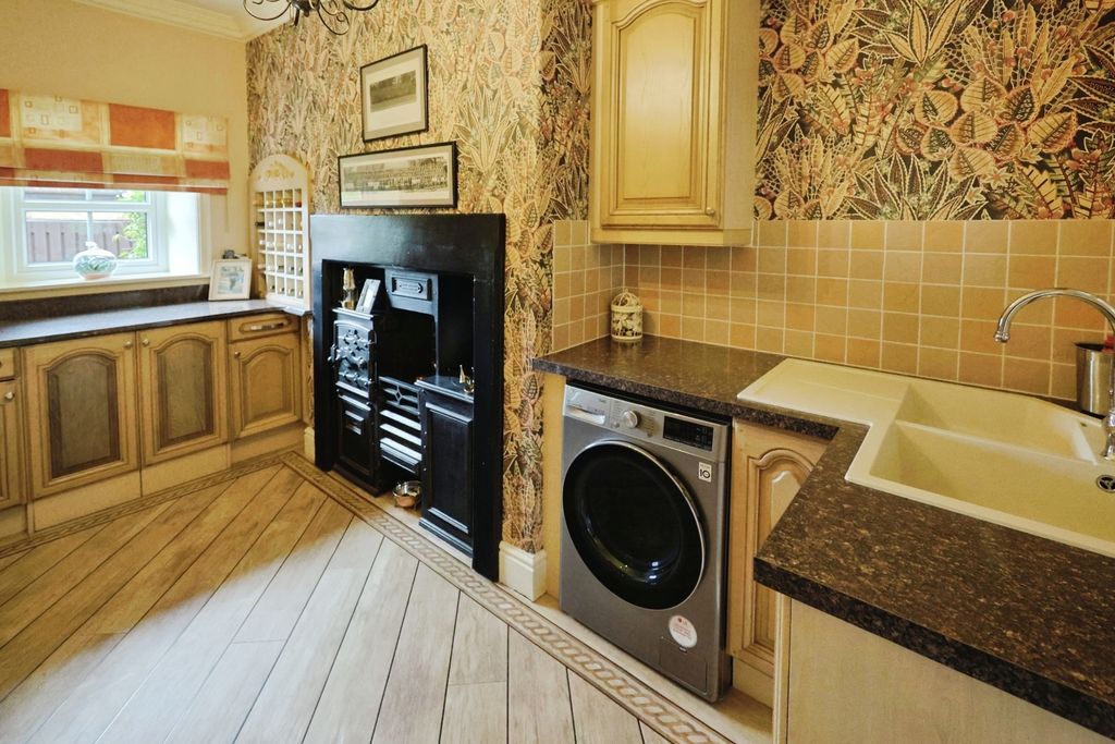 Additional image 9 of 6 bed detached house for saleDene Hall Drive, Bishop Auckland DL14