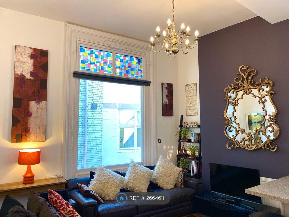 Property photo 2 of 22