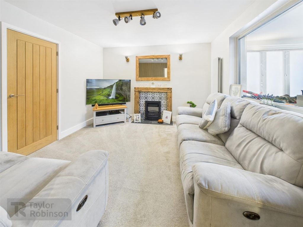 Property photo 2 of 15 Cam02600G0-Pr0595-Still009.Jpg