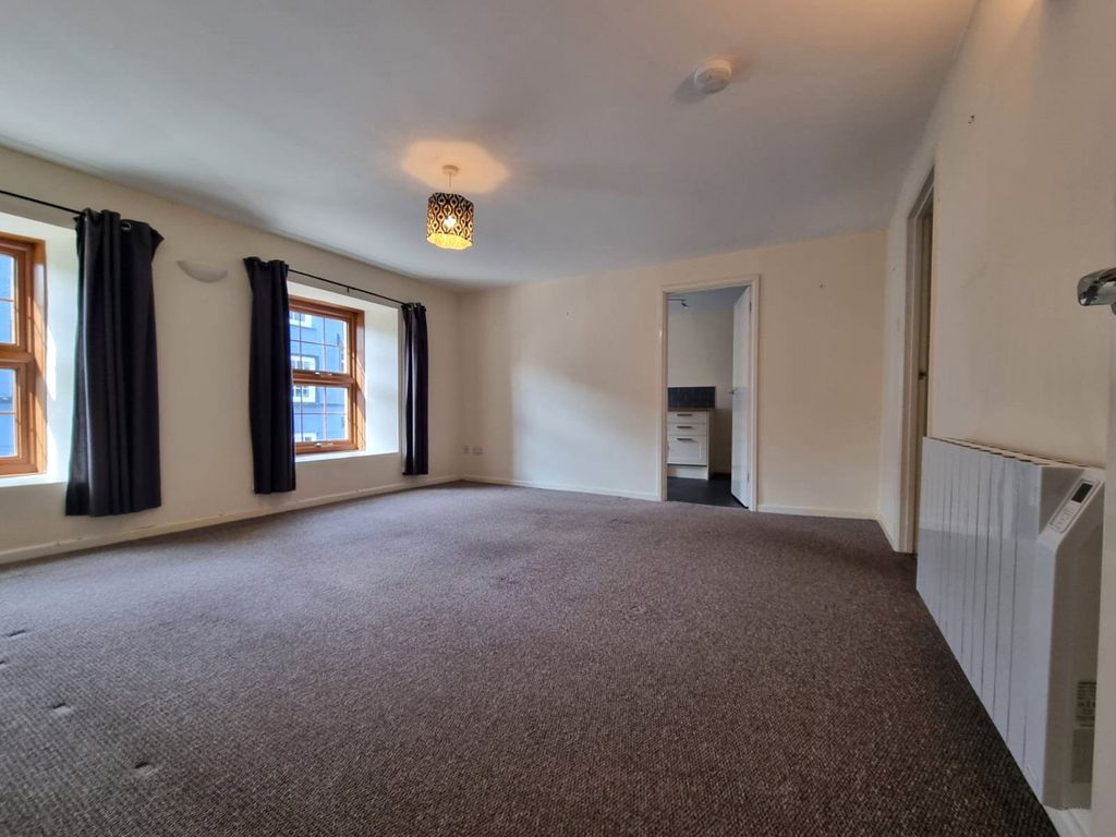 Property photo 2 of 7 Picture No. 09