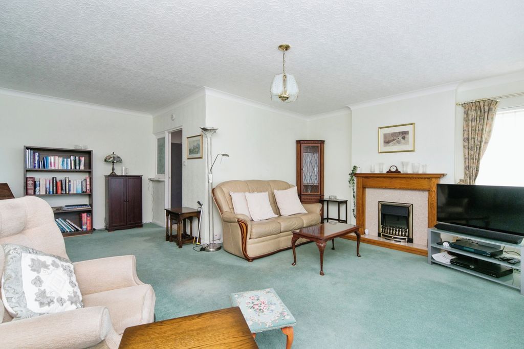 Property photo 3 of 17 Photography