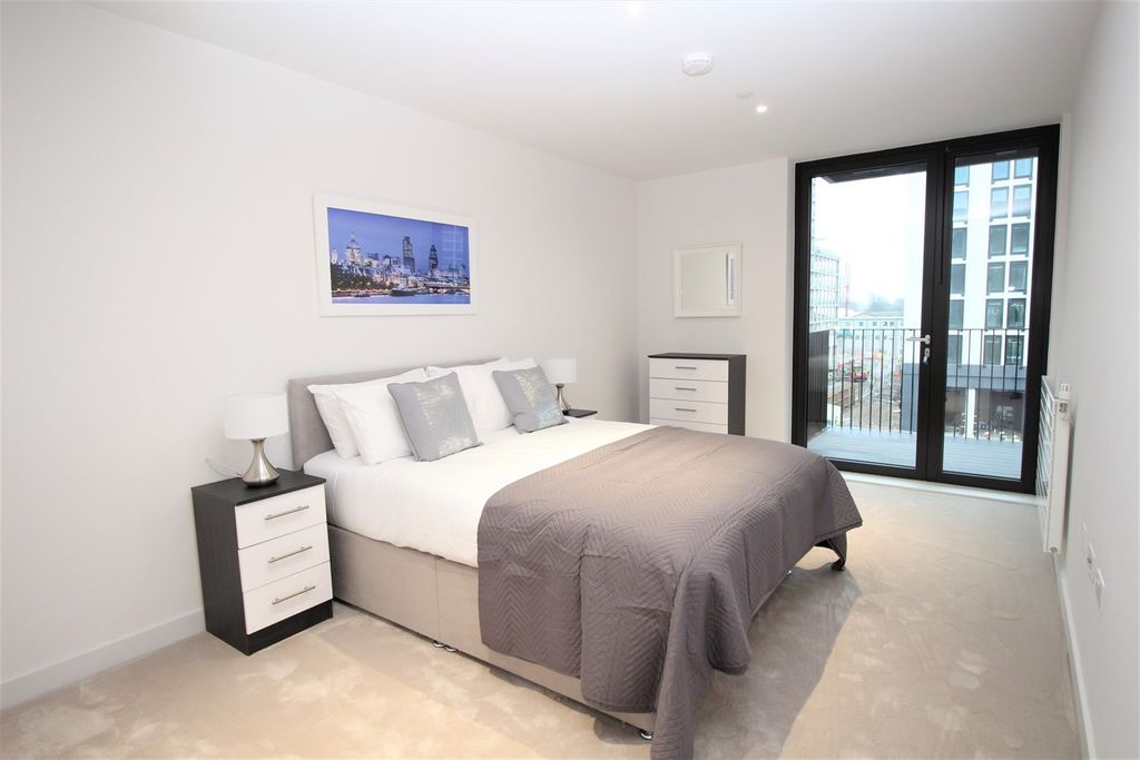 Property photo 3 of 9