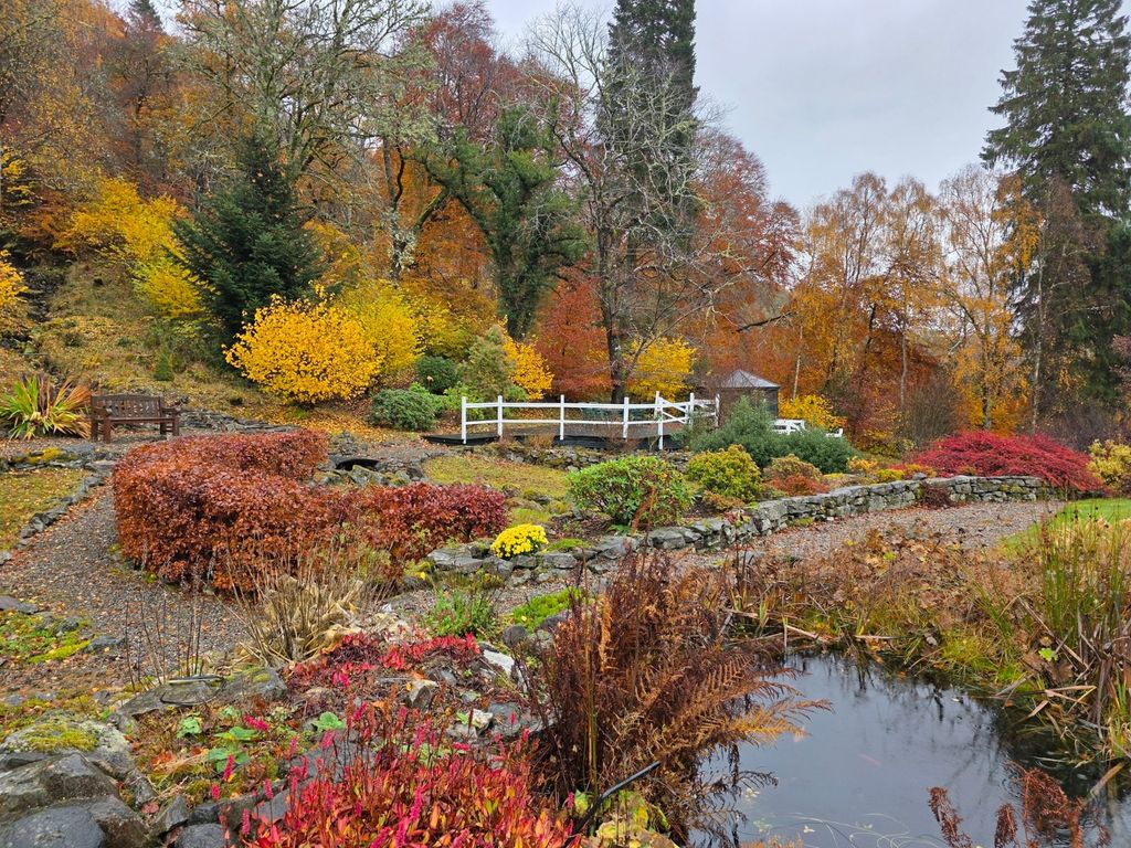 Property photo 3 of 24 The Old Manse