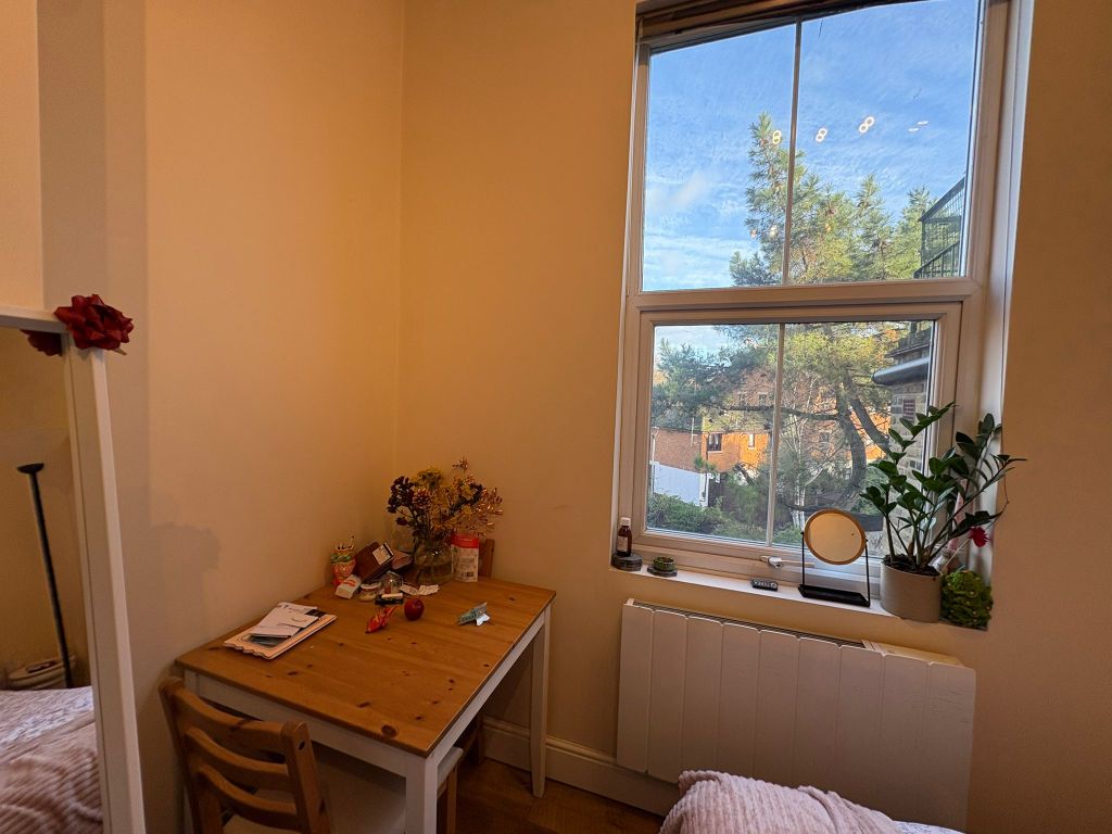 Property photo 2 of 12 Property