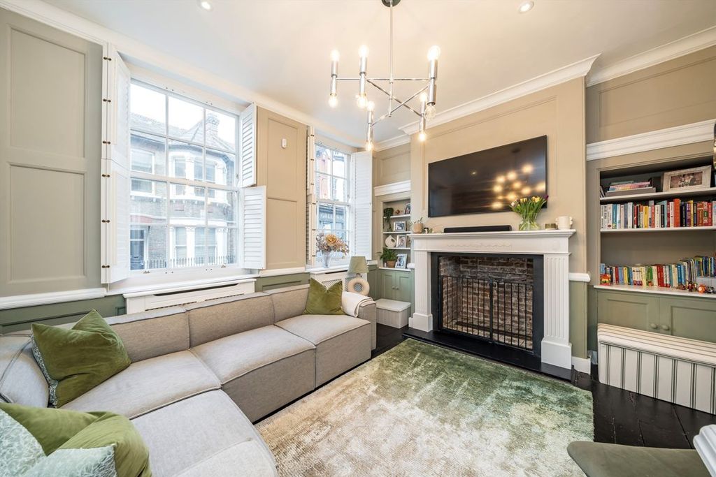 Property photo 3 of 9