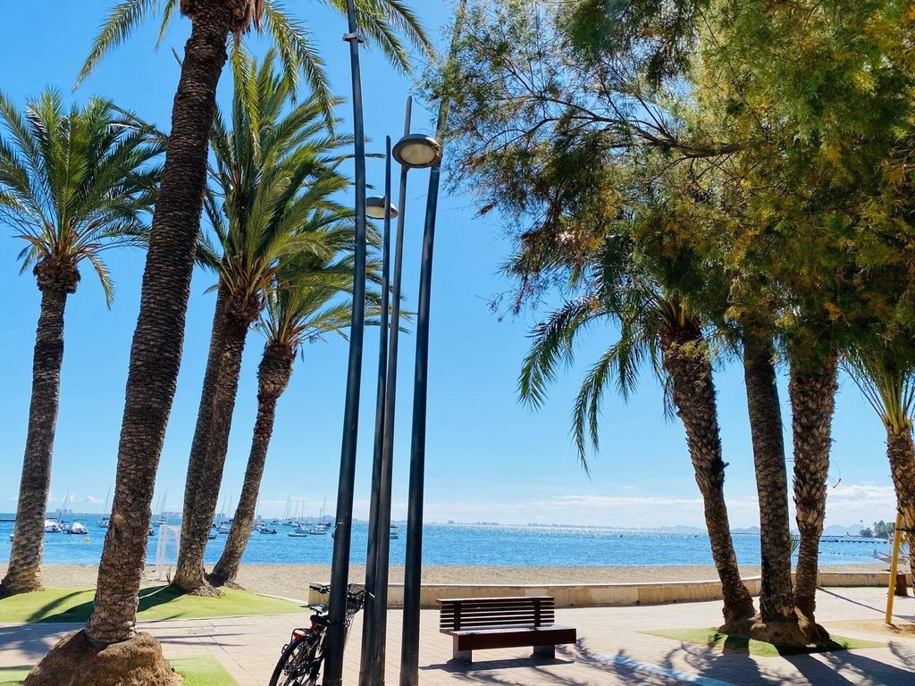 Property photo 2 of 48