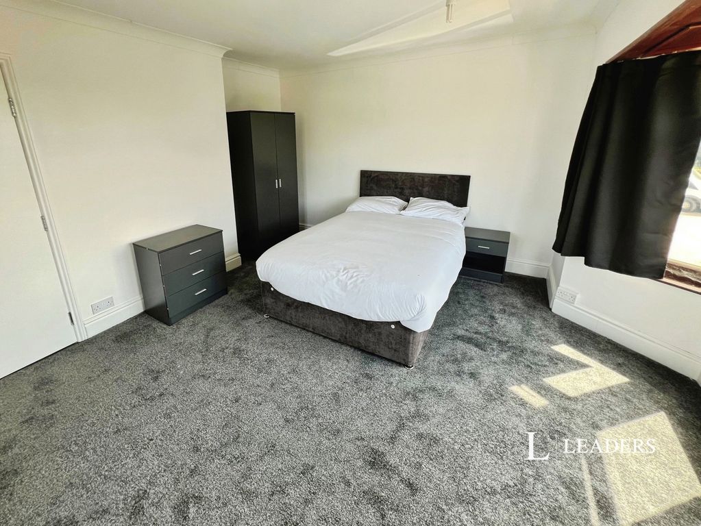 Property photo 2 of 5 Pbox-Img.Jpg