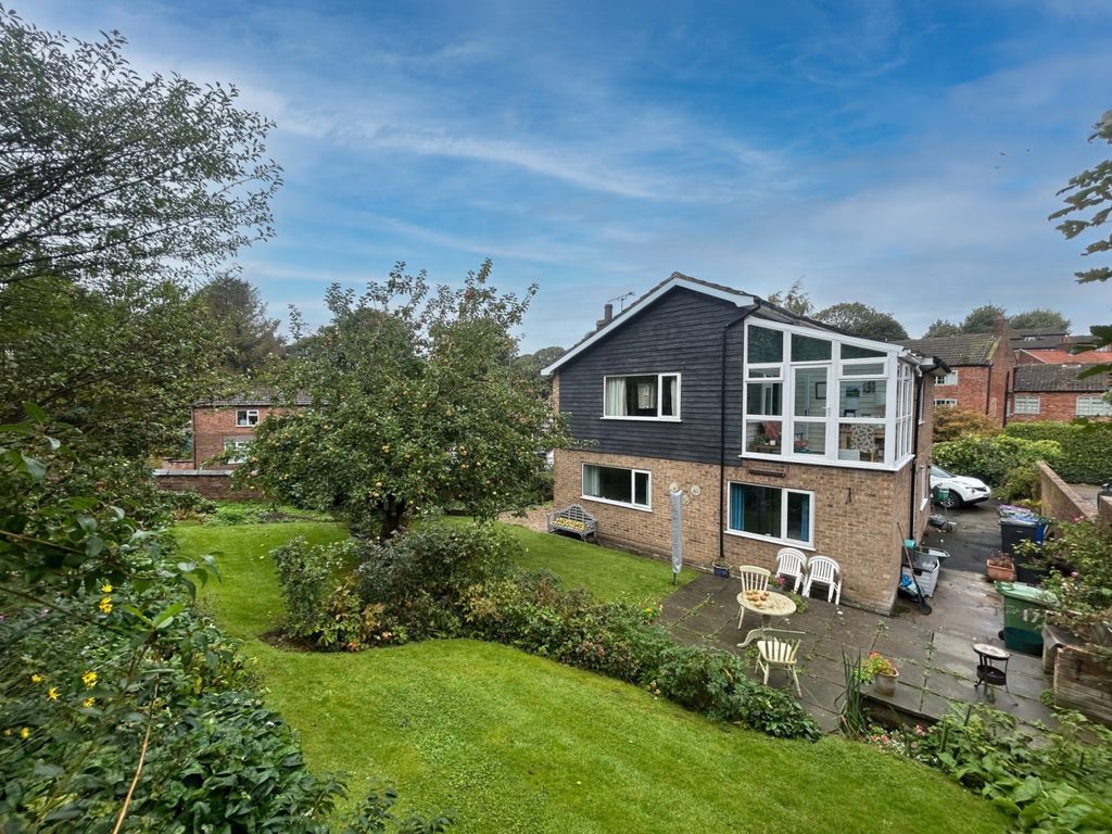 Property photo 1 of 23 1