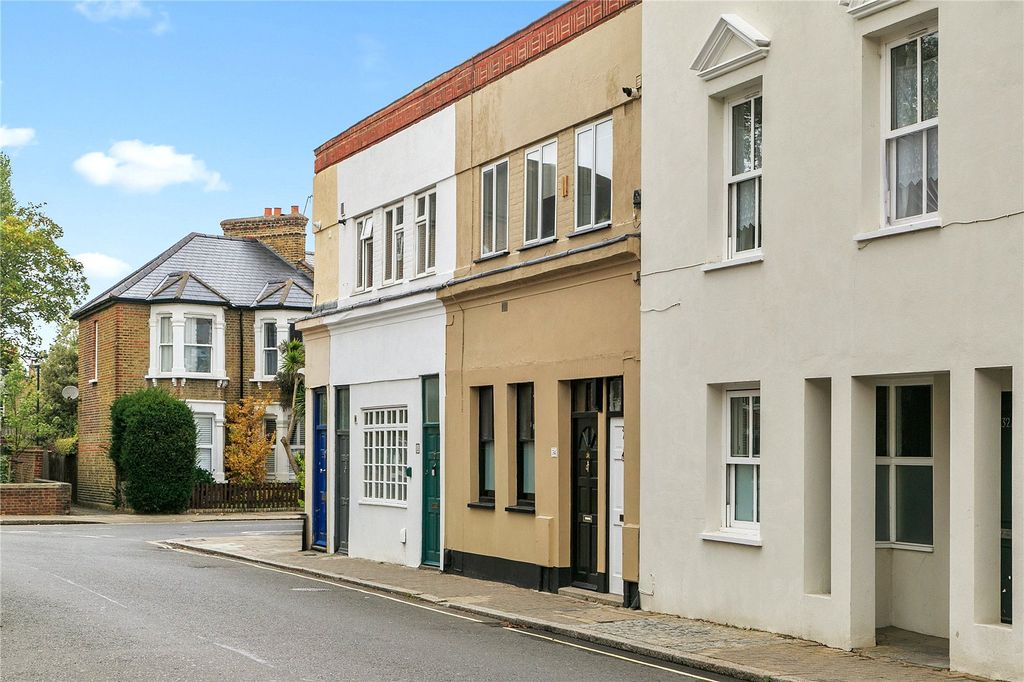 Property photo 1 of 12 Picture No. 18