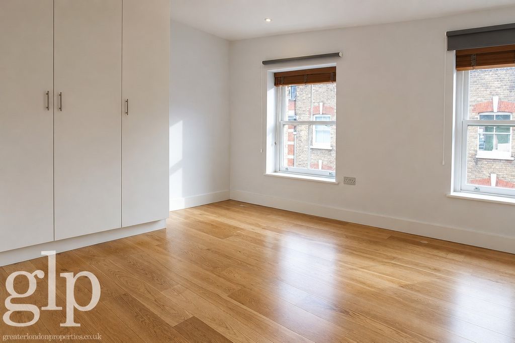 Property photo 3 of 8 966145