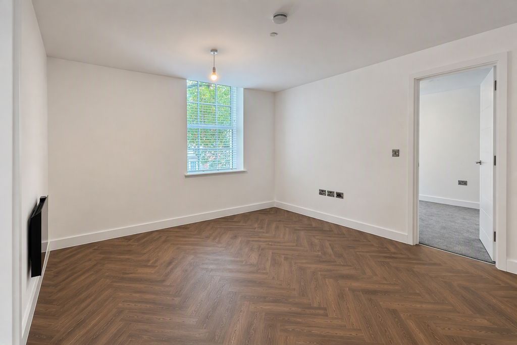 Property photo 3 of 12 Picture No. 18
