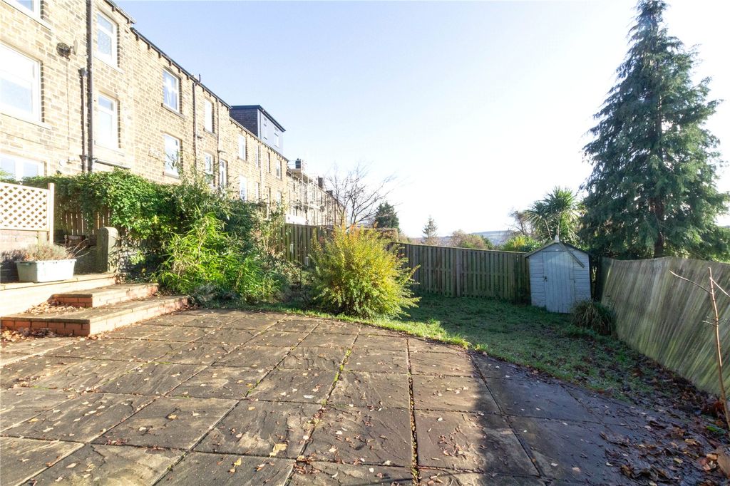 Property photo 2 of 23 Rear Garden