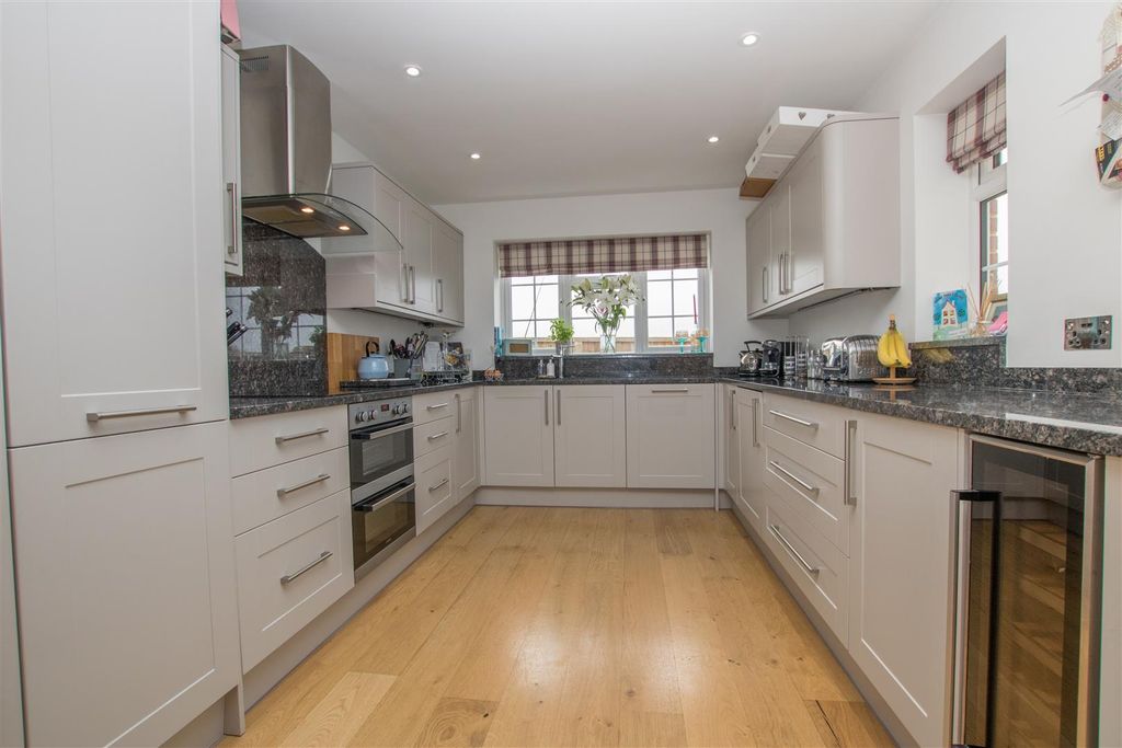 Property photo 2 of 21 Img_7881.Jpg