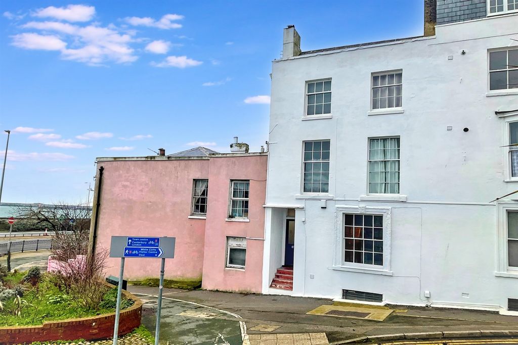 Property photo 1 of 9 (Main)