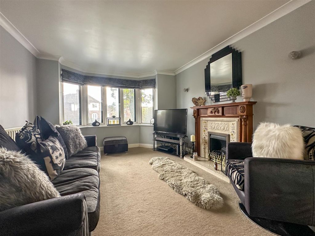 Property photo 2 of 15 Img_2349 4.Jpg