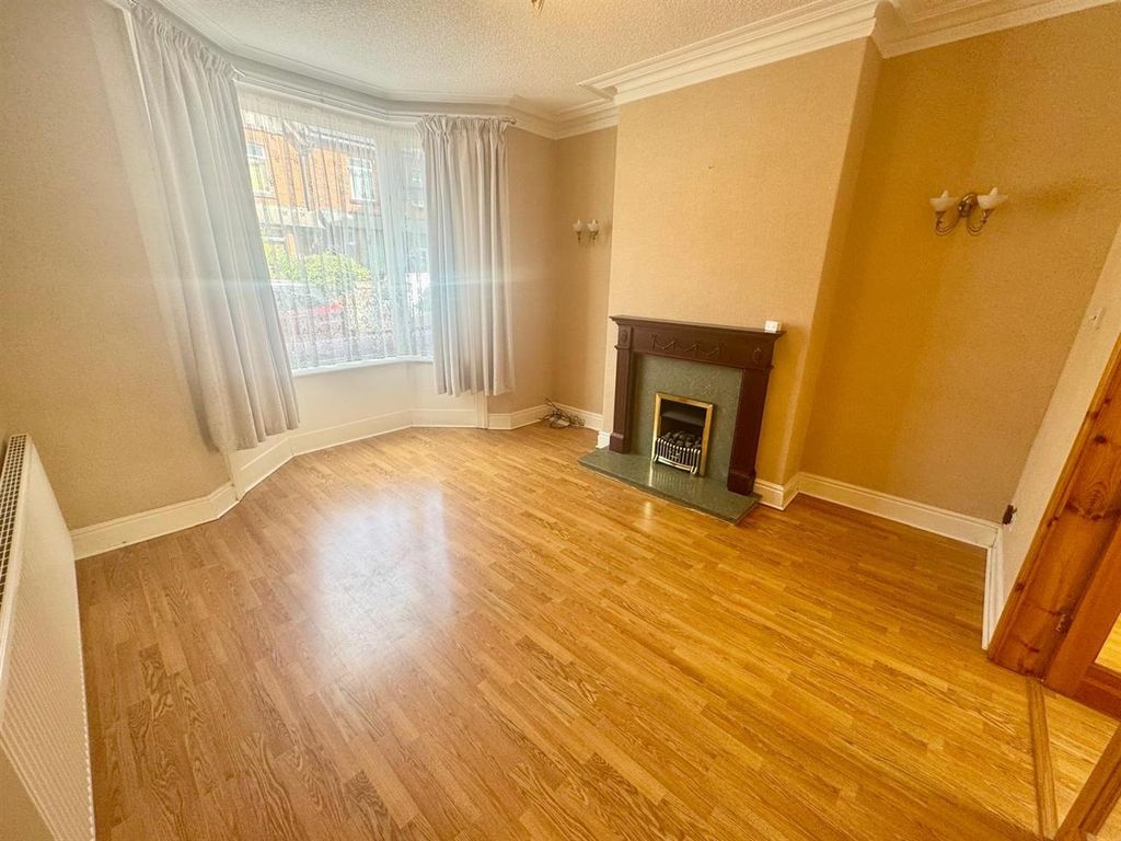 Property photo 2 of 12 2.Jpg