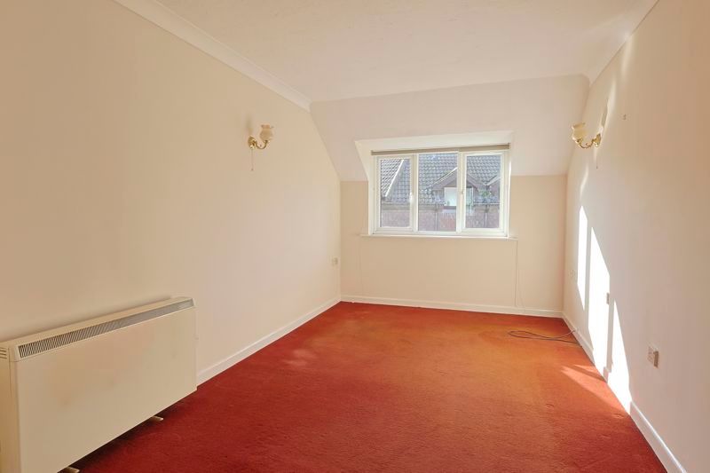 Property photo 3 of 10 Photo 10