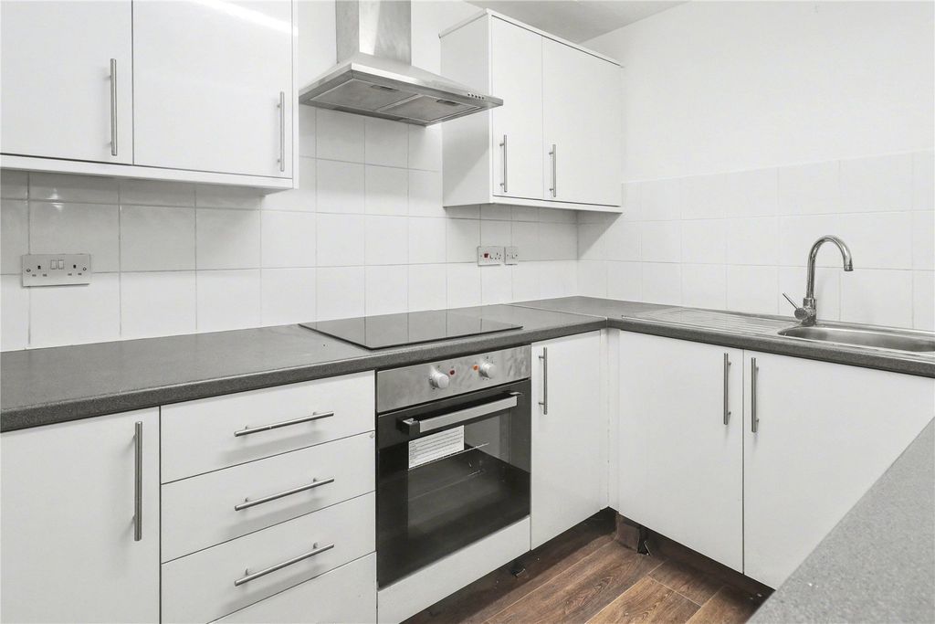 Property photo 2 of 9 Picture No. 05