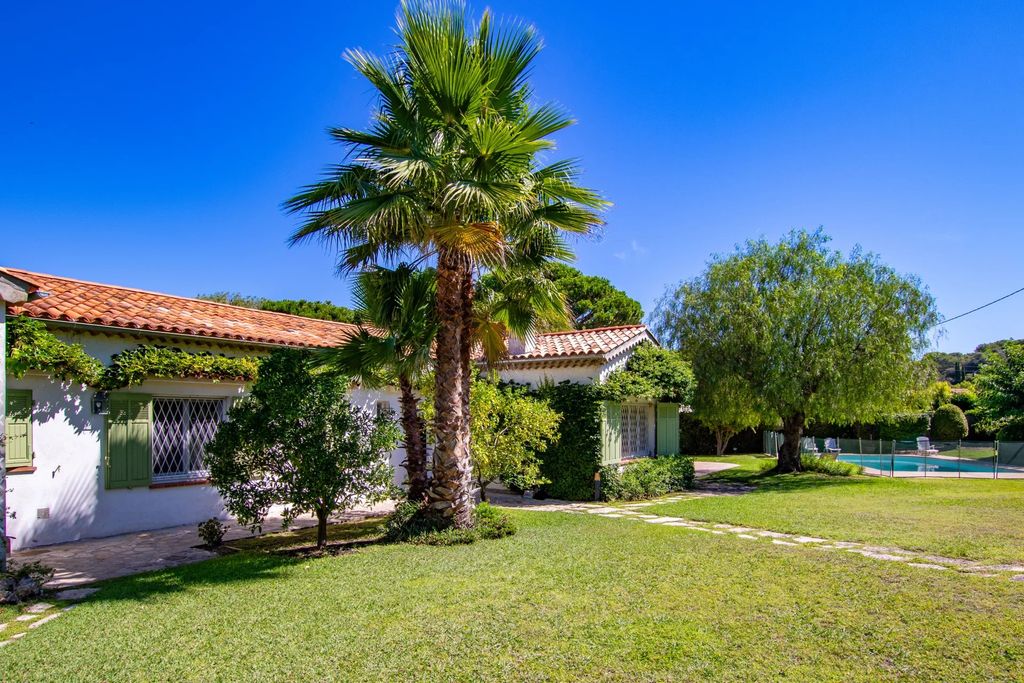 Property photo 3 of 11