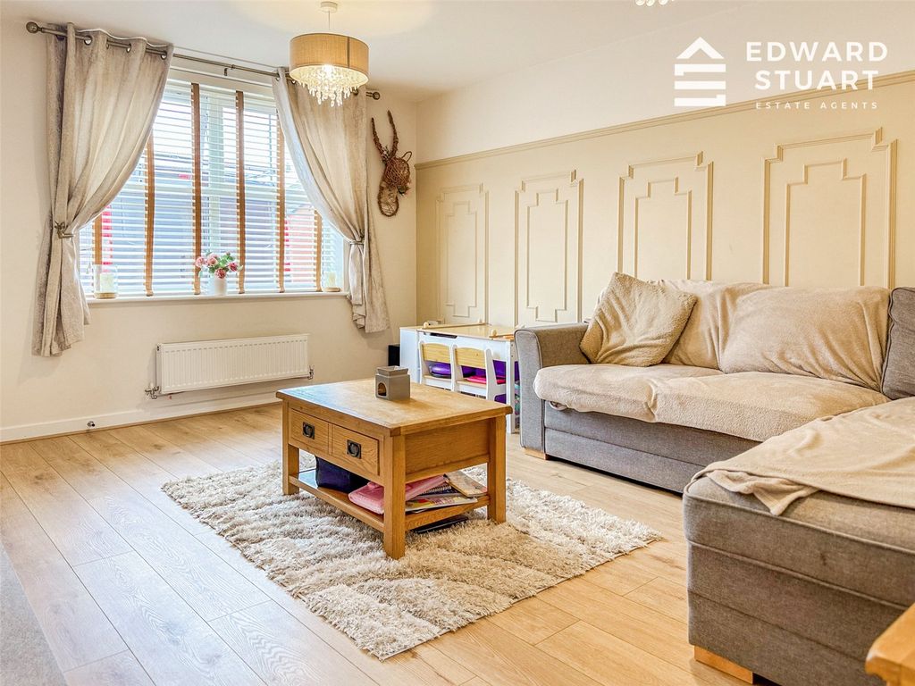 Property photo 2 of 17 Picture No. 02