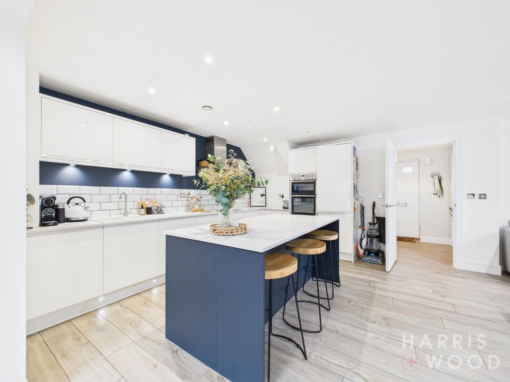 Property photo 2 of 29 4803162