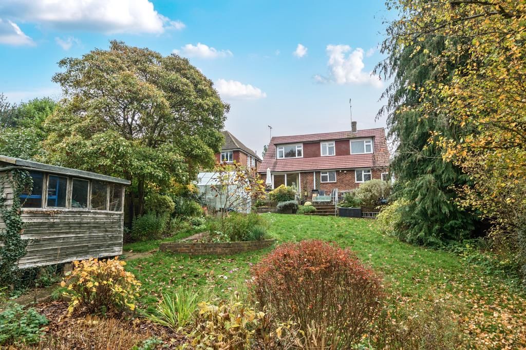 Property photo 2 of 18 Garden