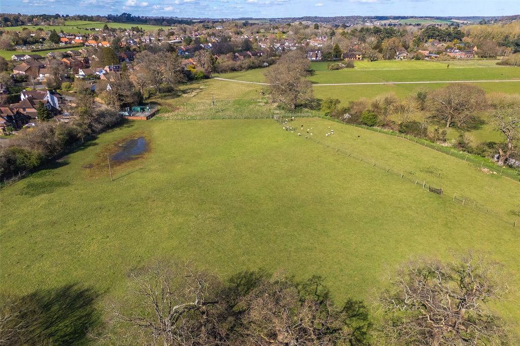 Property photo 3 of 11 Picture No. 02