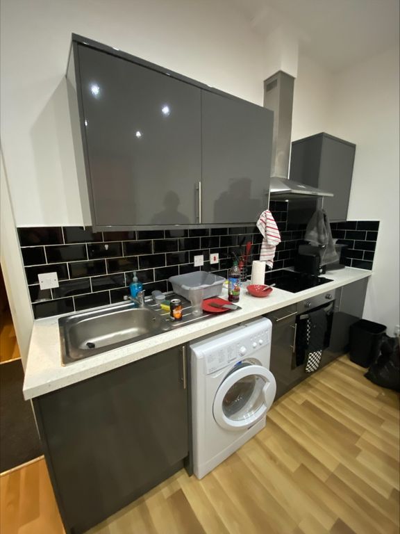 Property photo 1 of 4