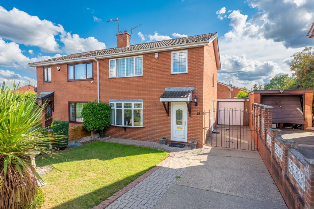 Property photo 1 of 13
