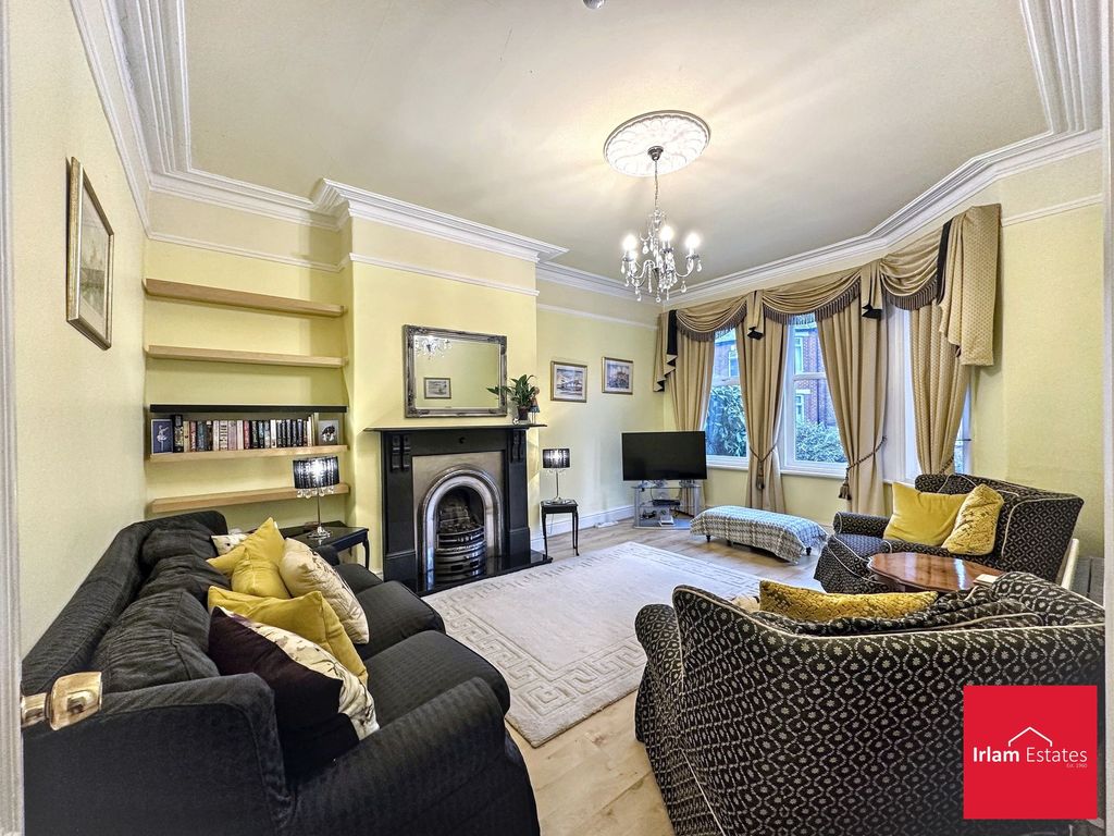 Property photo 2 of 23