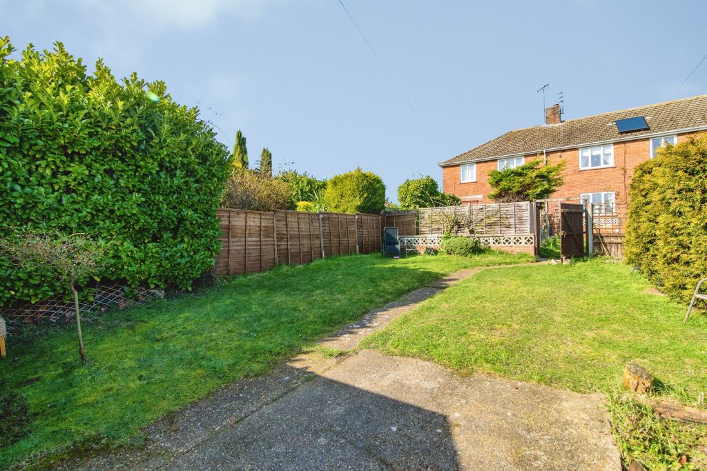 Property photo 2 of 18