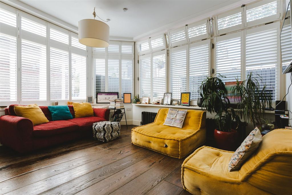 Property photo 3 of 36 Millfields Road-6.Jpg