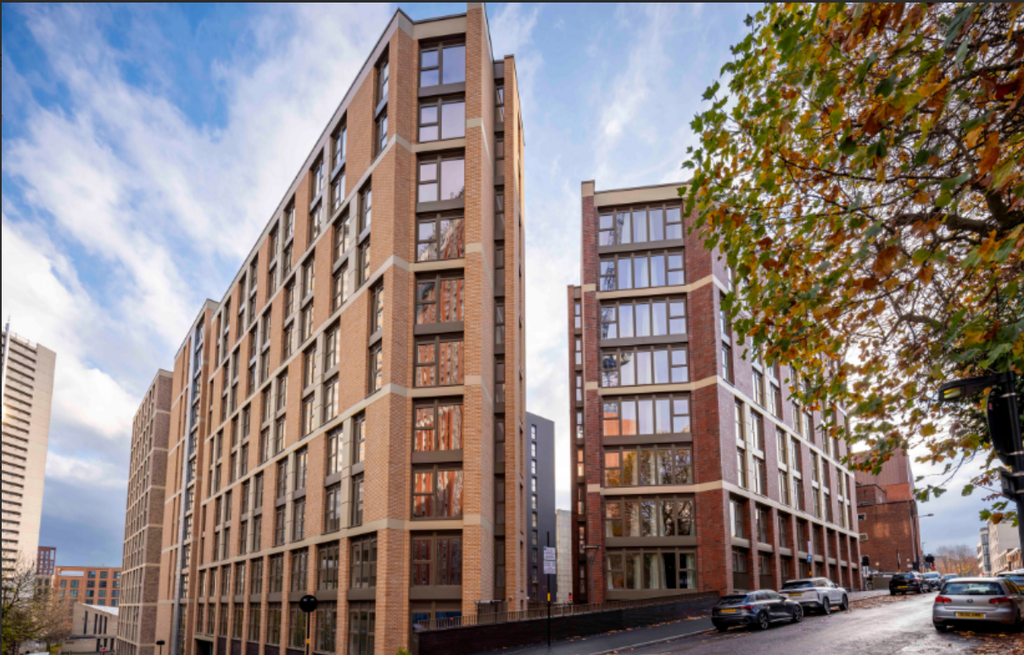 Property photo 1 of 11