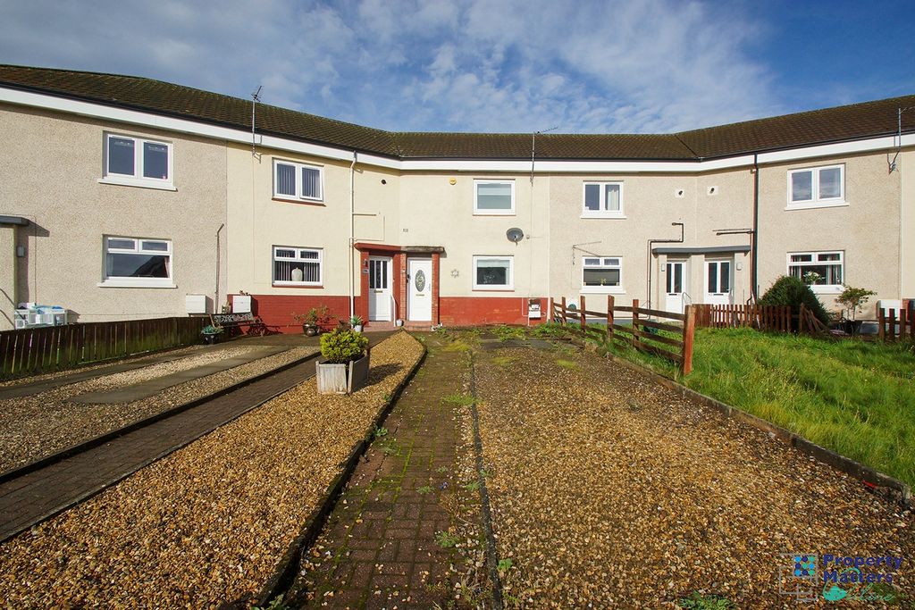 Property photo 1 of 17 2 Bedroom Terraced