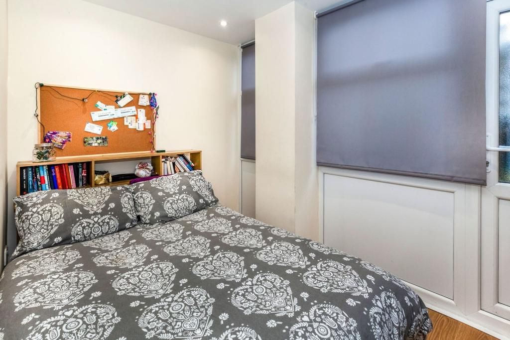 Property photo 3 of 5