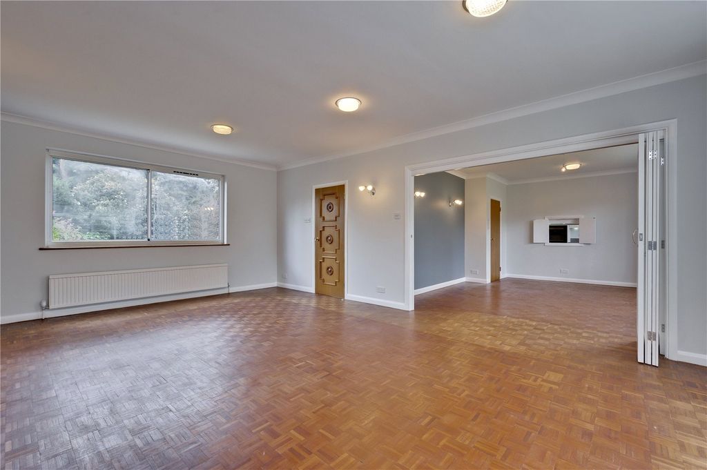 Property photo 3 of 12 Picture No. 08