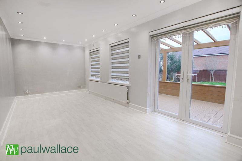 Property photo 3 of 17 Dining Room