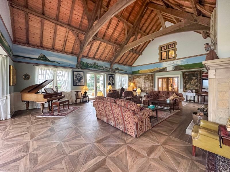 Property photo 3 of 36 Photo 31