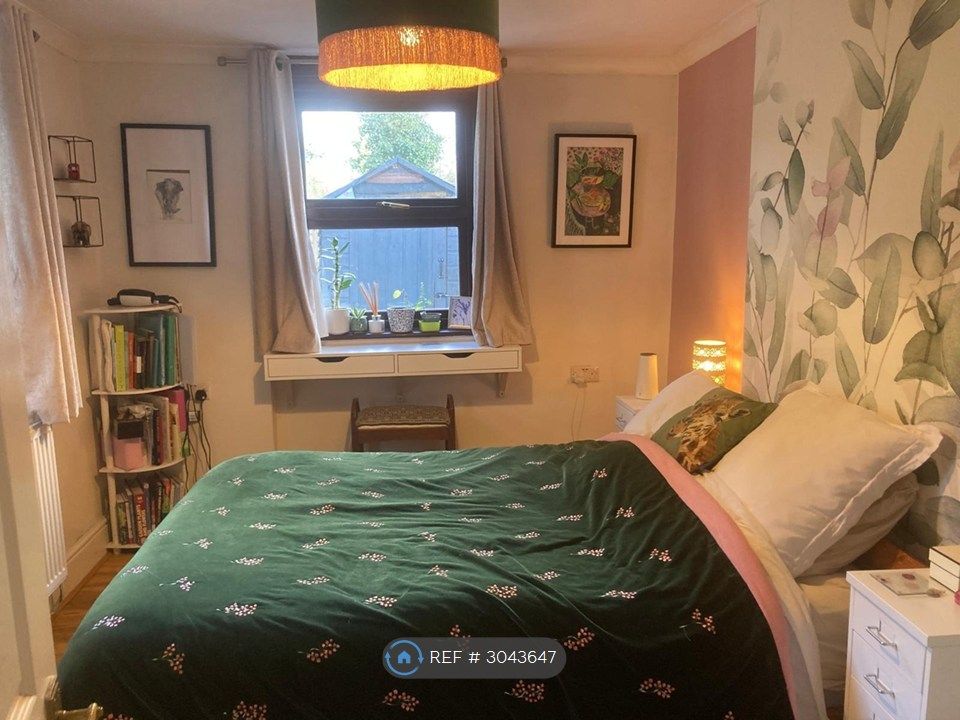 Property photo 1 of 11 Bedroom