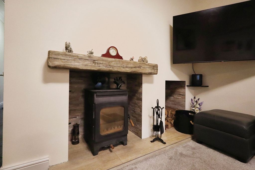 Additional image 5 of 3 bed detached bungalow for saleTutbury Road, Burton-On-Trent DE13